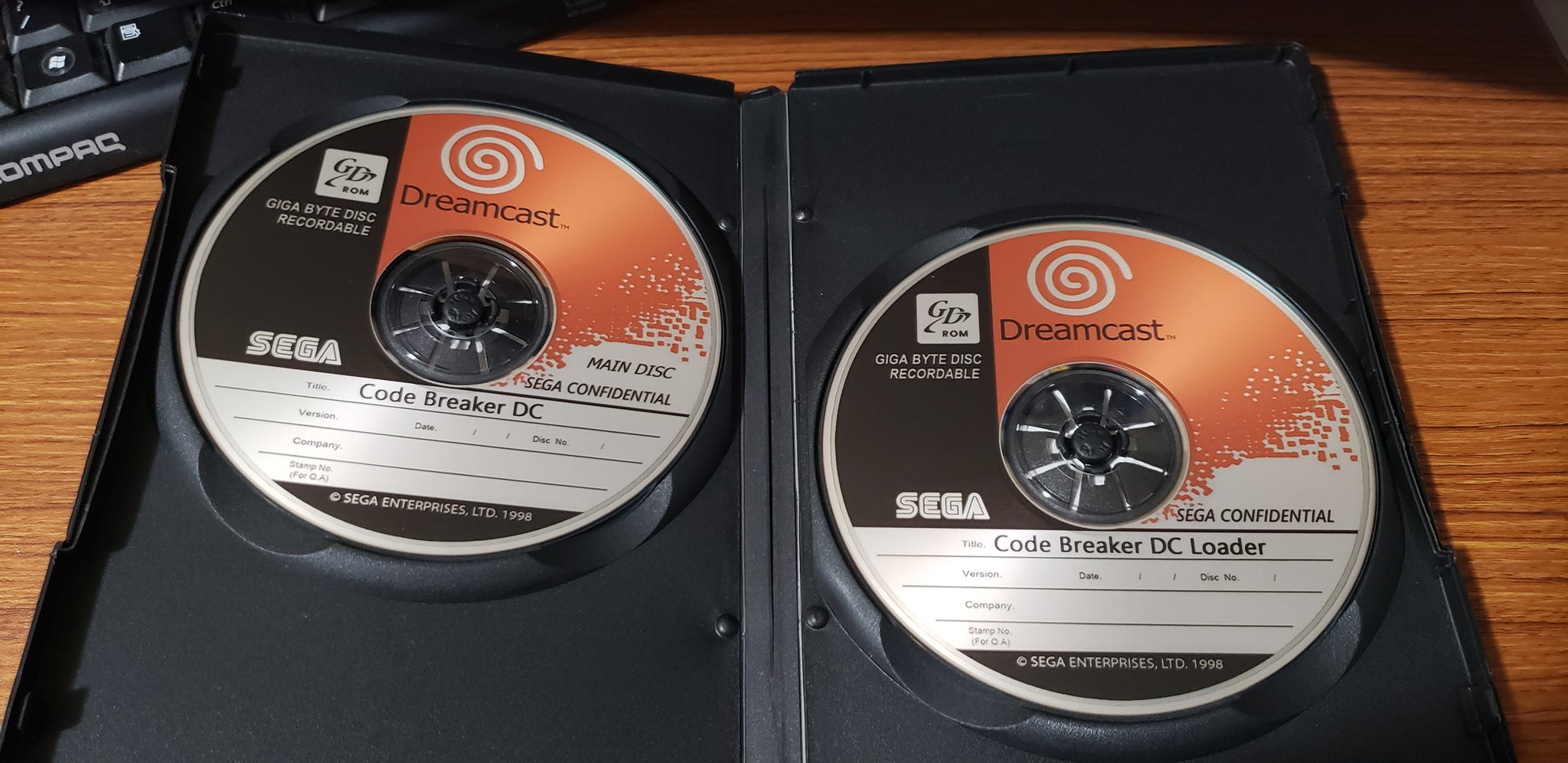 Jeu BREAKERS pour Console Sega Dreamcast Réédition Jeu BREAKERS pour Console Sega Dreamcast Réédition